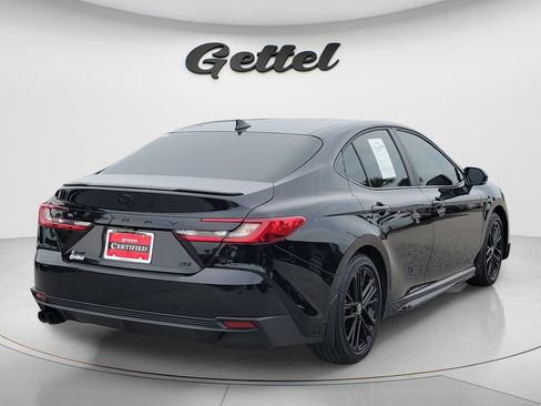 Certified 2025 Toyota Camry SE w/ Convenience Package FWD image 5
