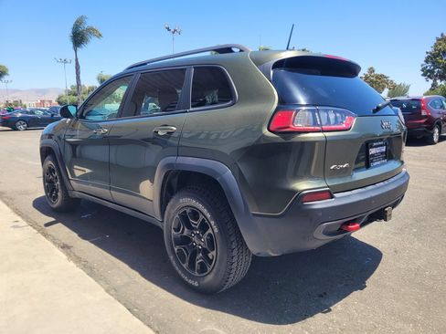 Used 2021 Jeep Cherokee Trailhawk w/ Trailer Tow Group AWD/4WD image 4