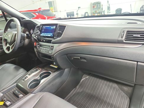 Used 2023 Honda Passport EX-L image 39