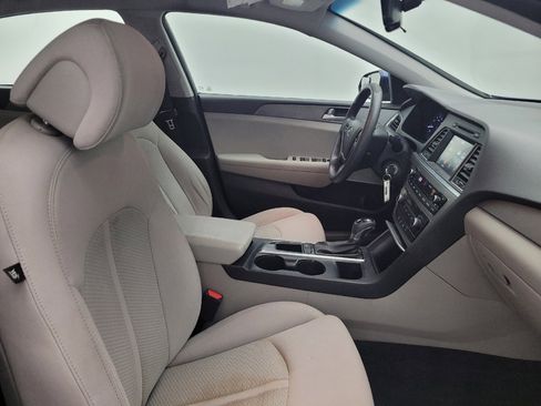 Used 2016 Hyundai Sonata SE FWD image 21