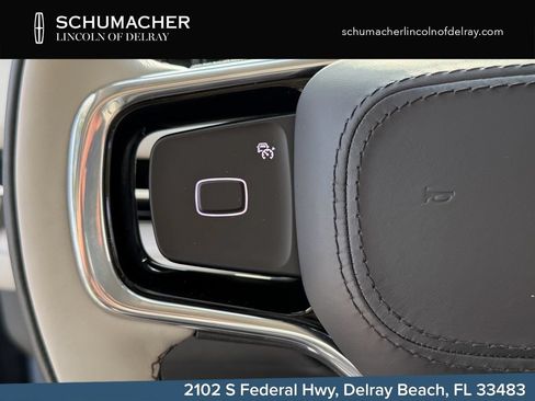 New 2026 Lincoln Navigator Premiere AWD/4WD image 23
