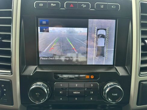 Used 2021 Ford F250 Lariat w/ Chrome Package AWD/4WD image 31