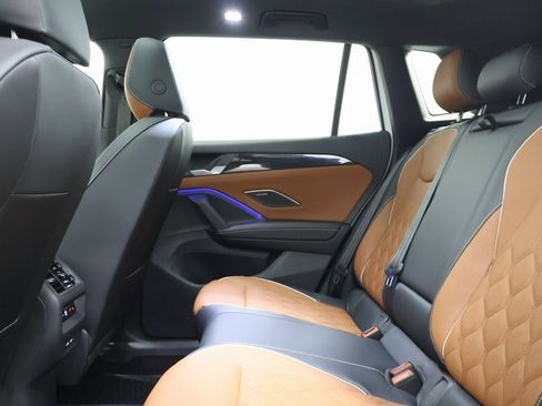 New 2026 Volkswagen Tiguan SEL R-Line image 27