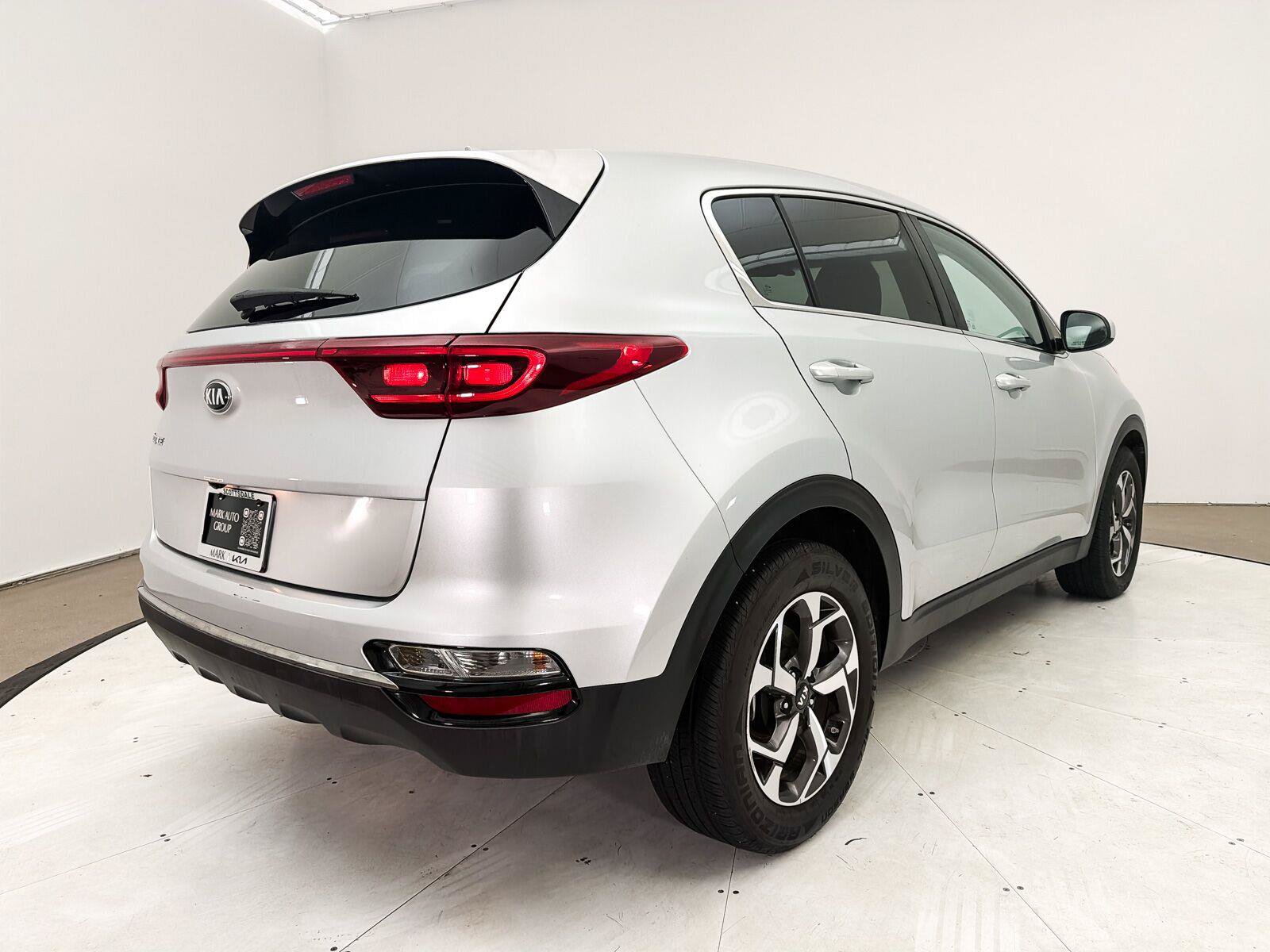 Used 2020 Kia Sportage LX FWD image 11