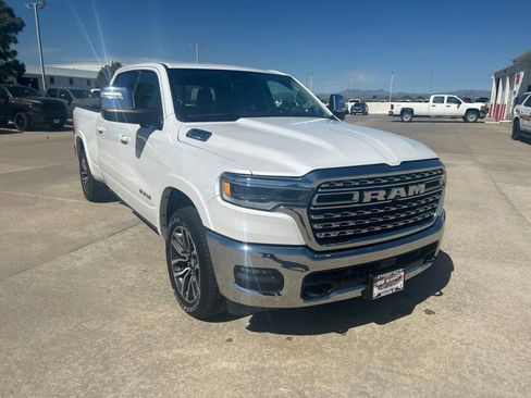 Used 2025 RAM 1500 Limited AWD/4WD image 8