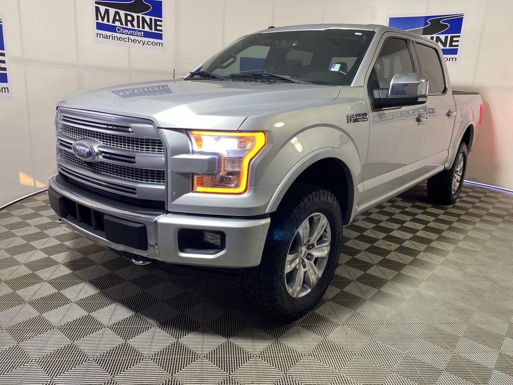 Used 2017 Ford F150 Platinum w/ Equipment Group 701A Luxury AWD/4WD image 14