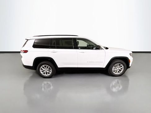 New 2026 Jeep Grand Cherokee L 4WD image 8