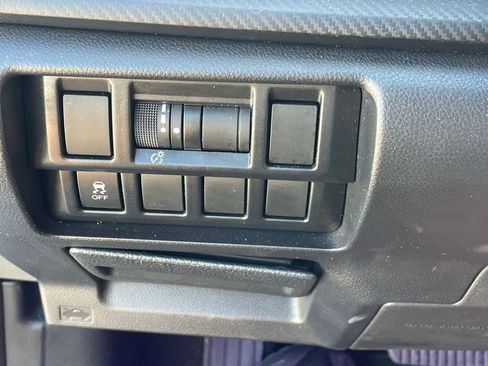 Used 2021 Subaru Impreza 2.0i image 7