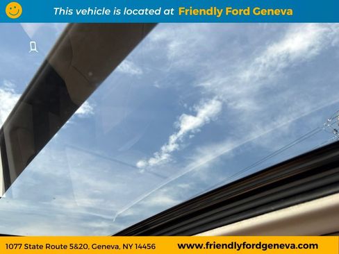 Used 2025 Toyota RAV4 Limited w/ Advanced Technology Package AWD/4WD image 16