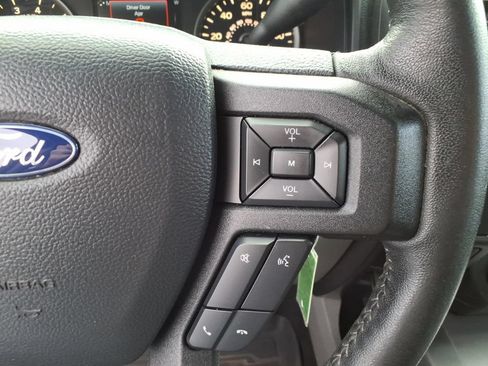 Used 2018 Ford F150 XLT w/ Equipment Group 302A Luxury AWD/4WD image 32