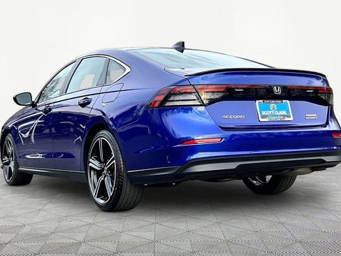 Certified 2025 Honda Accord Sport image 4