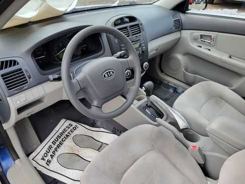Used 2009 Kia Spectra EX image 17