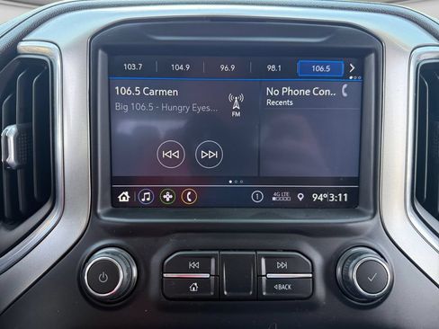 Used 2021 Chevrolet Silverado 1500 LT w/ Bed Protection Package AWD/4WD image 10