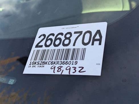 Used 2019 GMC Yukon SLT w/ Premium Edition image 10