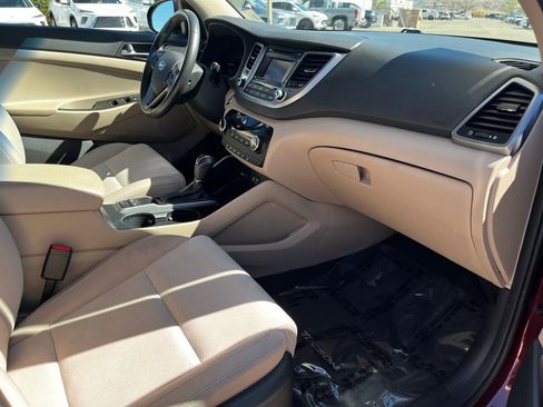 Used 2017 Hyundai Tucson Sport w/ Cargo Package image 26