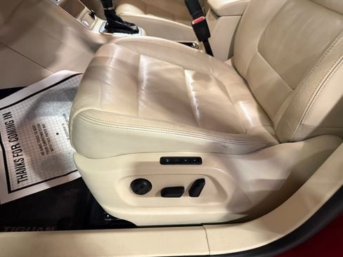 Used 2013 Volkswagen Tiguan SEL image 34