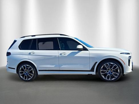 New 2027 BMW X7 xDrive40i w/ Executive Package AWD/4WD image 8