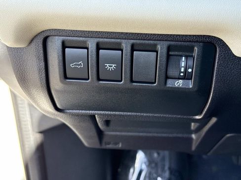 Certified 2023 Subaru Ascent Limited w/ Technology Package AWD/4WD image 45