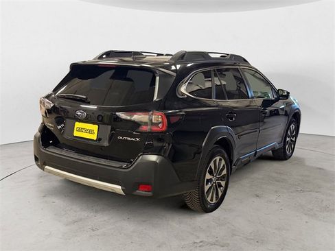 Used 2024 Subaru Outback Limited image 5