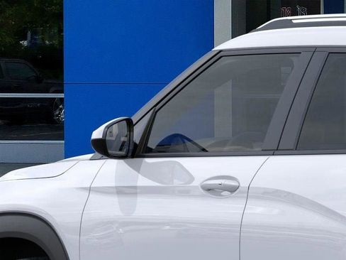 New 2026 Chevrolet TrailBlazer LT image 12