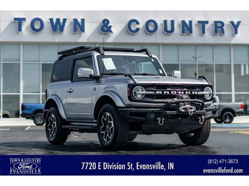 Used 2021 Ford Bronco Outer Banks AWD/4WD image 1