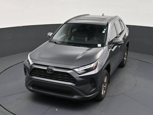 Used 2024 Toyota RAV4 XLE w/ Convenience Package FWD image 19