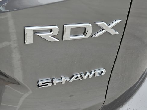 New 2025 Acura RDX SH-AWD image 31