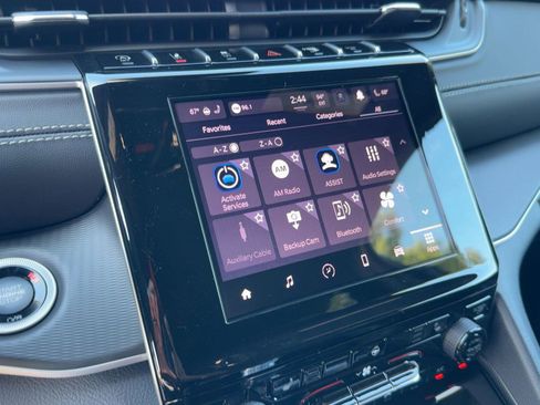 New 2025 Jeep Grand Cherokee L Laredo w/ Luxury Tech Group I image 24