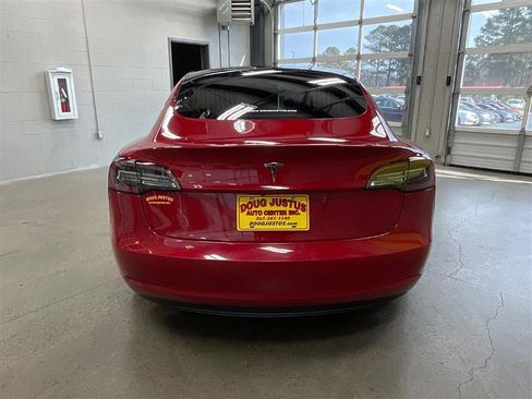 Used 2018 Tesla Model 3 Long Range image 4