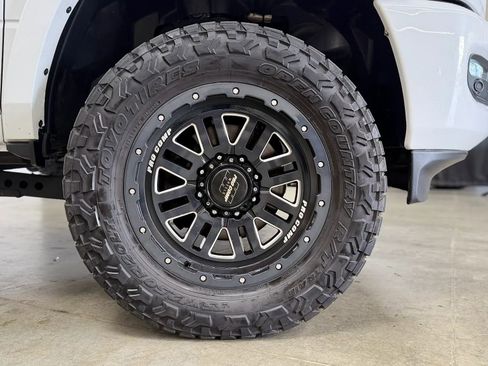 Used 2019 RAM 3500 Laramie AWD/4WD image 5