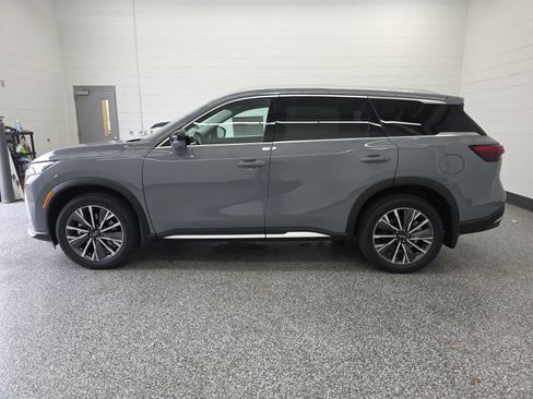 Certified 2026 INFINITI QX60 Luxe w/ Cargo Package AWD/4WD image 2