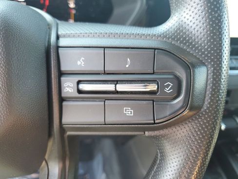 Used 2023 Chevrolet Colorado W/T image 28