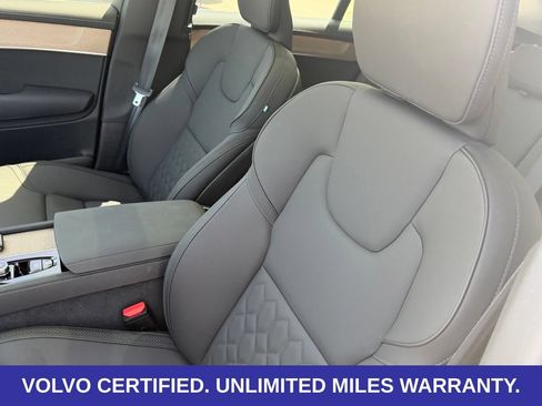 Certified 2026 Volvo XC90 B6 Plus AWD/4WD image 30