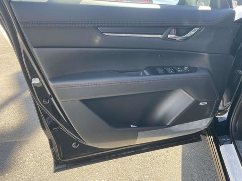New 2025 MAZDA CX-5 Carbon Edition image 17