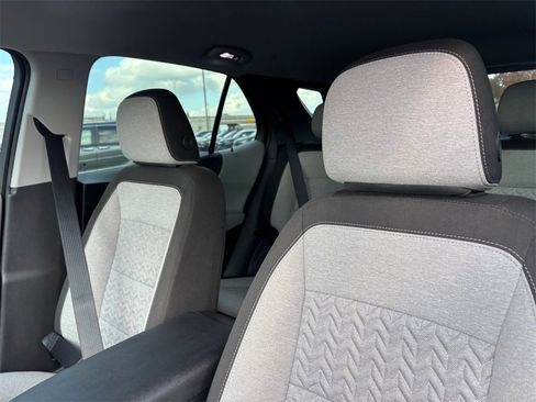 Certified 2024 Chevrolet Equinox LS image 12