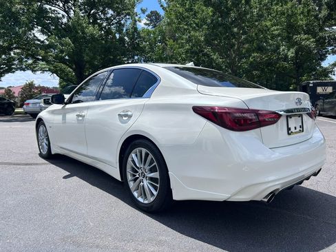 Used 2019 INFINITI Q50 Luxe w/ Essential Package (3.0T Luxe) RWD image 7
