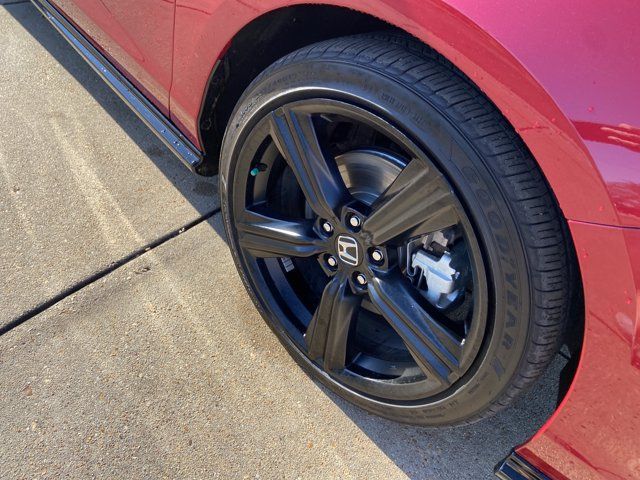 Used 2025 Honda Accord Sport image 32