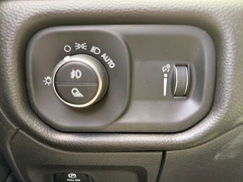 Used 2025 RAM 1500 Tradesman w/ Night Edition image 15