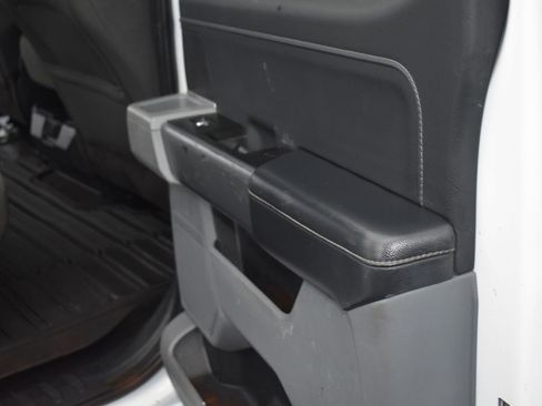 Used 2021 Ford F150 XLT w/ Equipment Group 301A Mid image 12