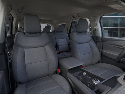 New 2026 Ford Explorer Active RWD image 12
