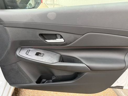 New 2026 Nissan Sentra SR w/ Floor Mat Package FWD image 25