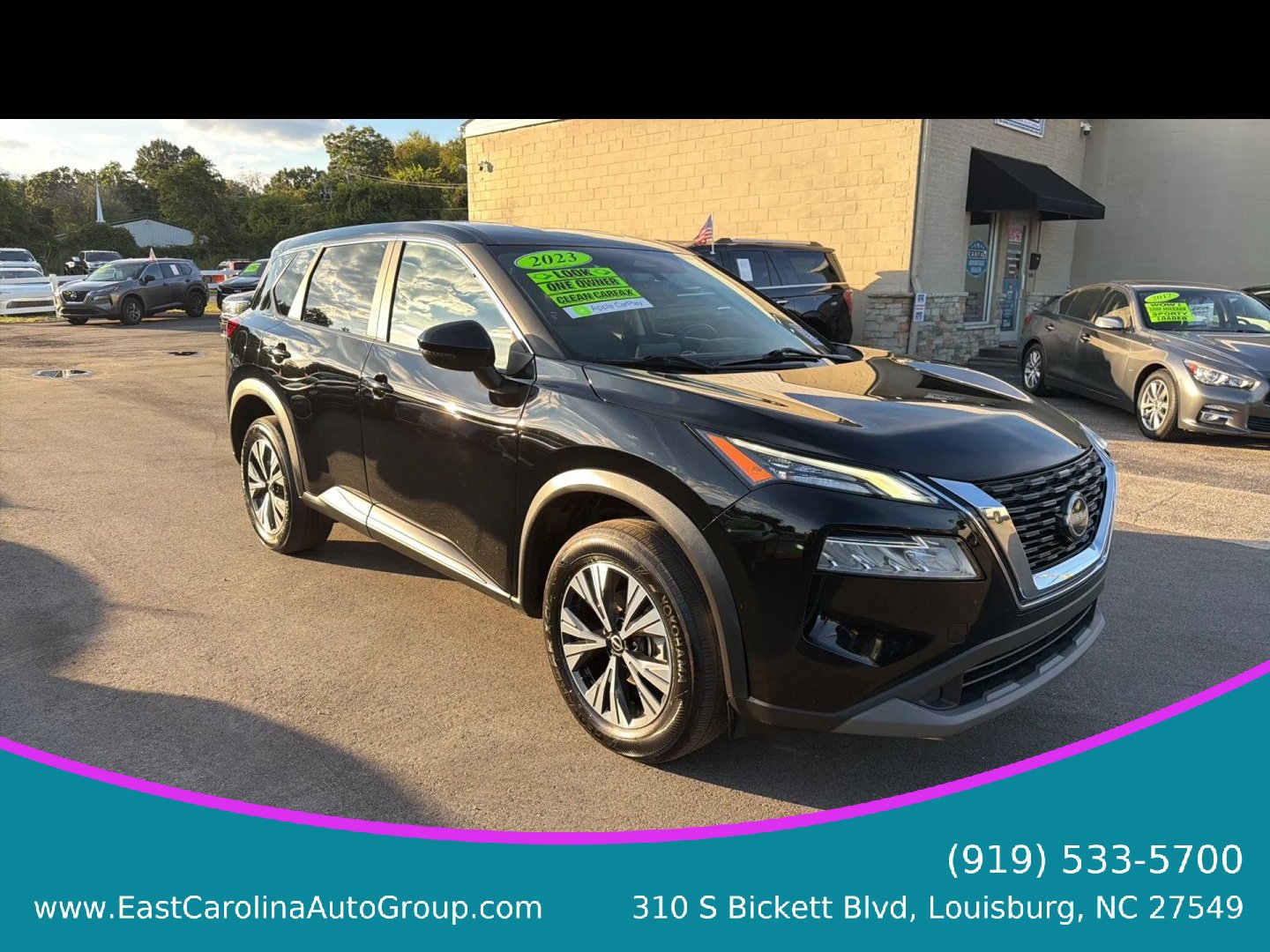 Used 2023 Nissan Rogue SV FWD image 1