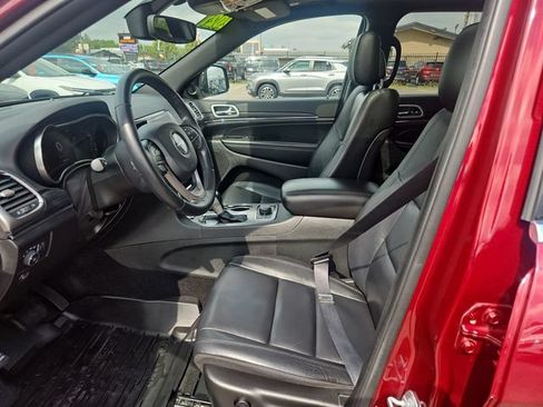 Used 2021 Jeep Grand Cherokee Limited AWD/4WD image 10
