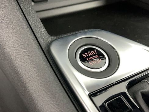 New 2025 Nissan Sentra SV image 18