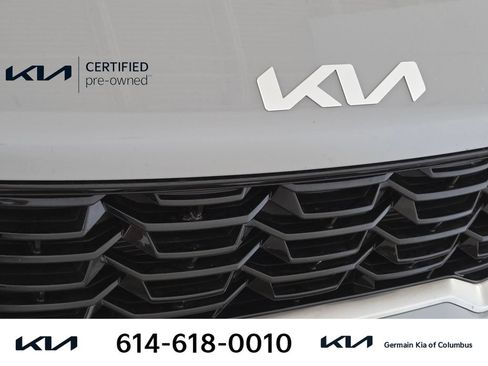 Certified 2024 Kia Sorento S w/ Panoramic Sunroof Package AWD/4WD image 13