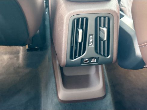 Used 2025 BMW X1 xDrive28i w/ Technology Package image 19