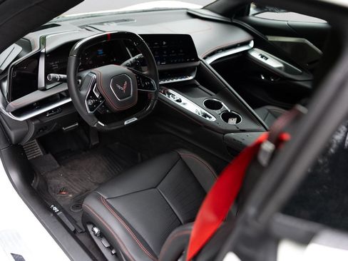 Used 2026 Chevrolet Corvette Z06 w/ Z07 Performance Package RWD image 10