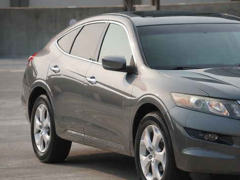 Used 2010 Honda Crosstour EX-L image 19