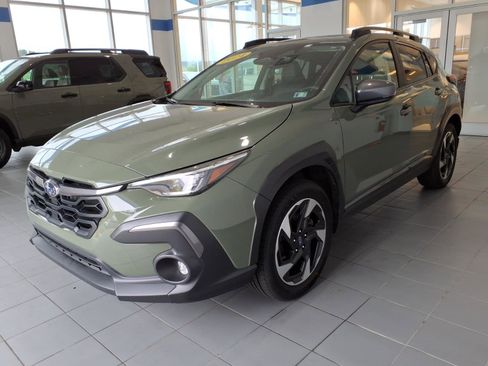 Certified 2024 Subaru Crosstrek 2.5i Limited w/ Crosstrek Mirror Package AWD/4WD image 8