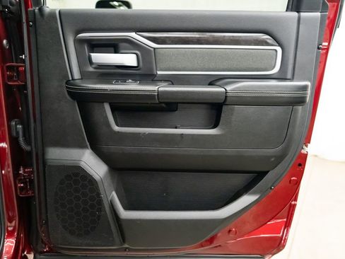 Used 2023 RAM 2500 Big Horn w/ Night Edition image 30